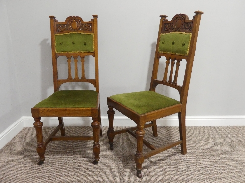 A pair of Edwardian oak Parlour Chairs, with turned front supports on castors, 19in (48.5cm) wide, - Image 2 of 3