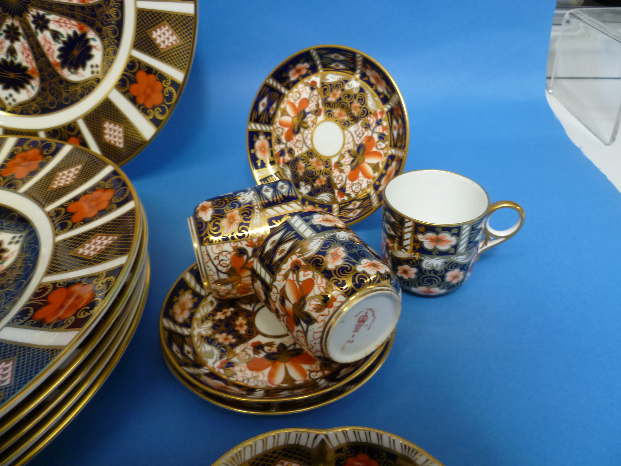 A set of six Royal Crown Derby Imari 2451 pattern Coffee Cans and Saucers, together with a set of - Image 4 of 5
