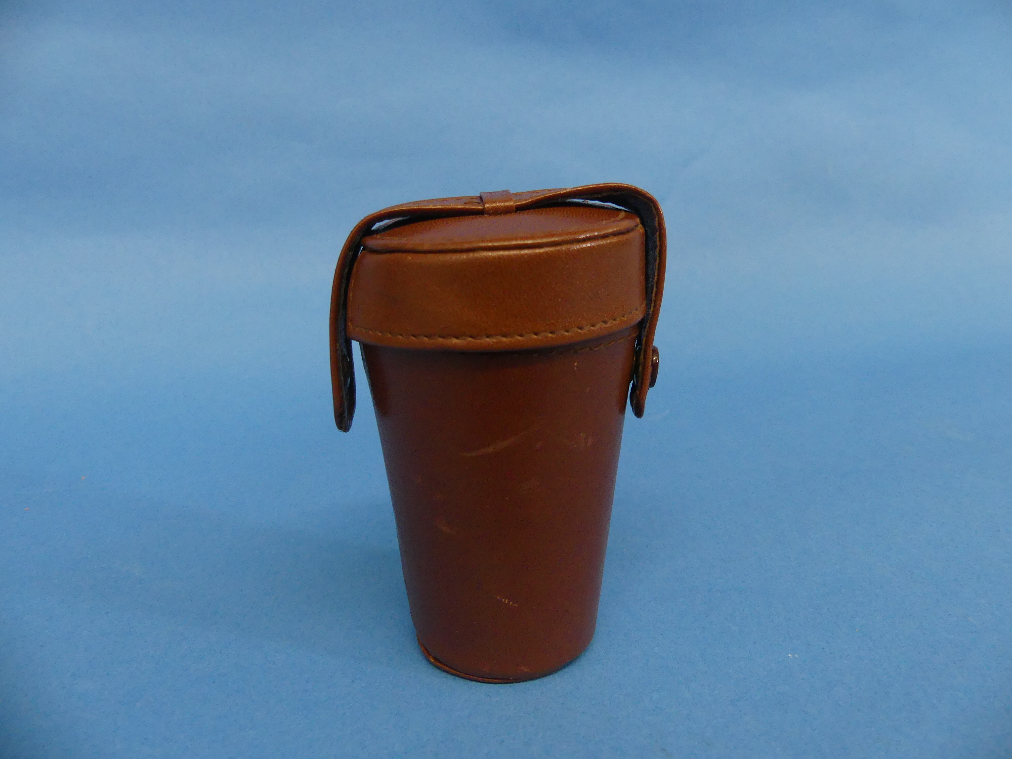 A cased set of four Elizabeth II silver Beakers, hallmarked Birmingham, 1979, plain with gilt - Image 5 of 5