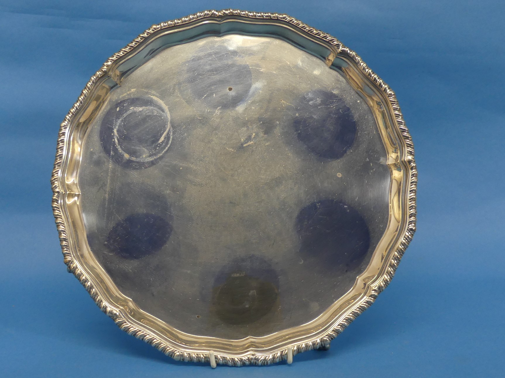 A George V silver Salver, by Wakely & Wheeler, hallmarked London, 1917, of shaped circular form with - Image 2 of 4