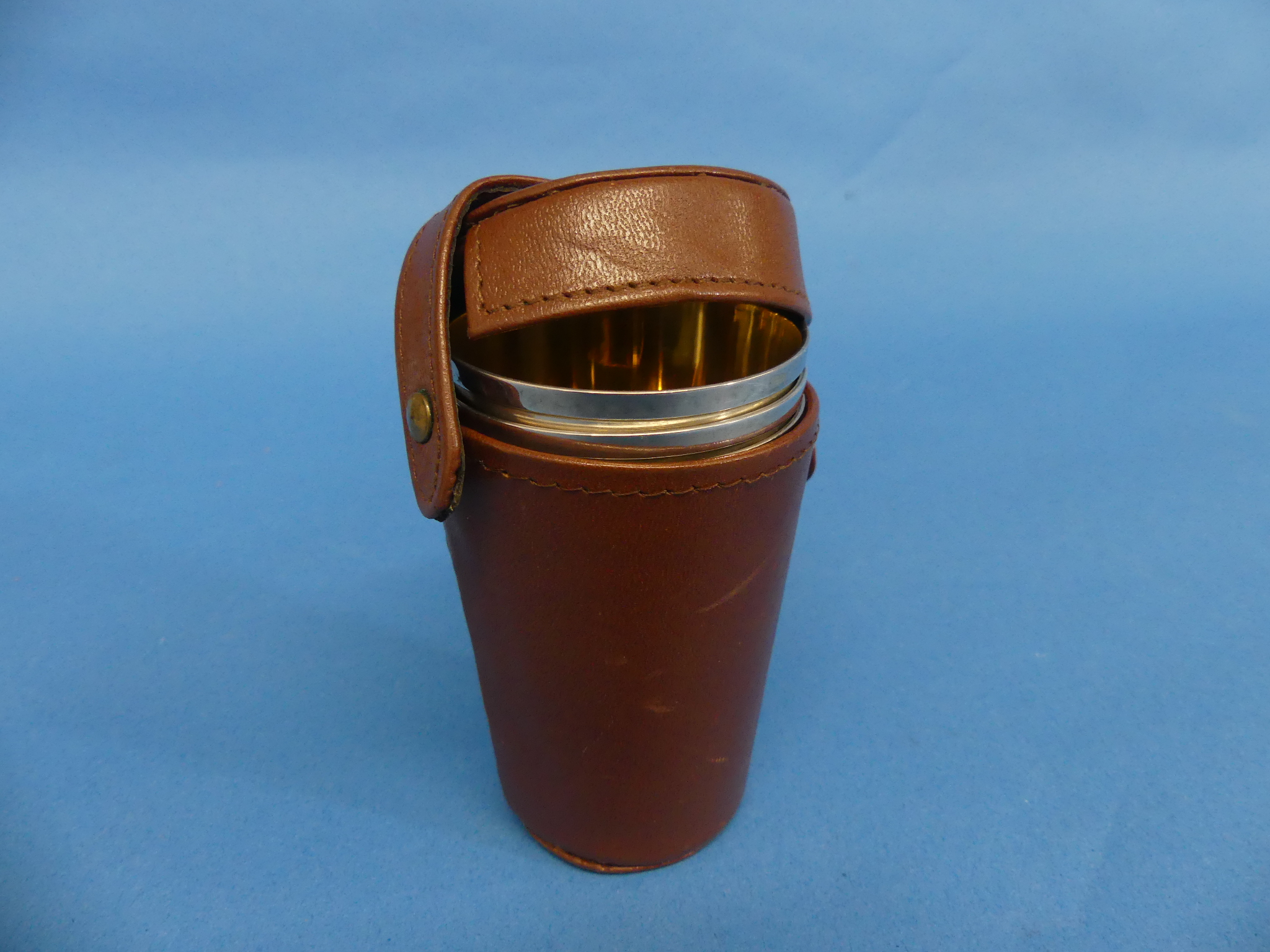 A cased set of four Elizabeth II silver Beakers, hallmarked Birmingham, 1979, plain with gilt - Image 4 of 5