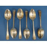 A set of six George V sivler Dessert Spoons, by William Hutton & Sons Ltd., hallmarked Sheffield,