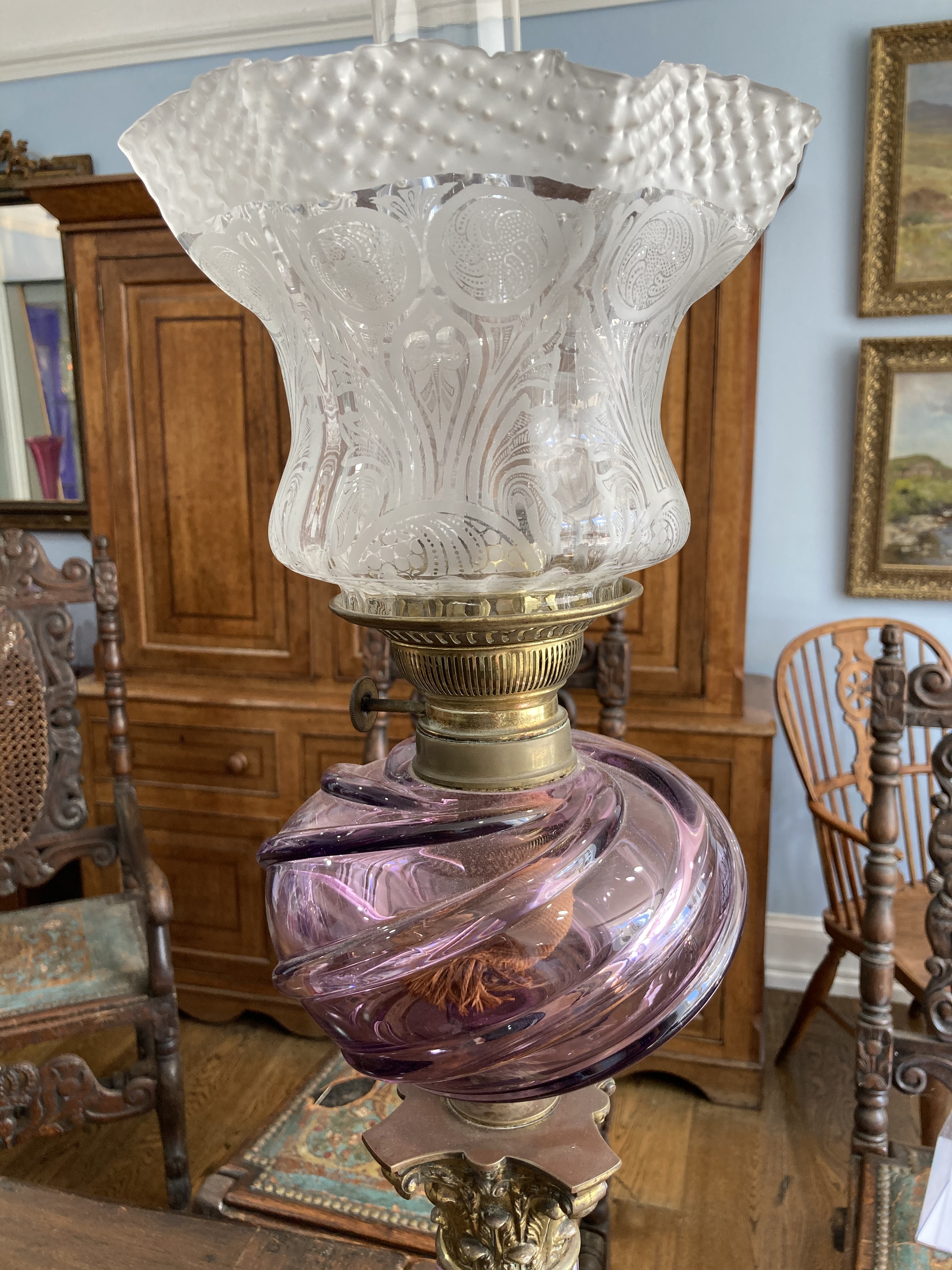 A Victorian purple glass and gilt brass Corinthian column Oil Lamp, the purple glass spiral twist - Image 6 of 6