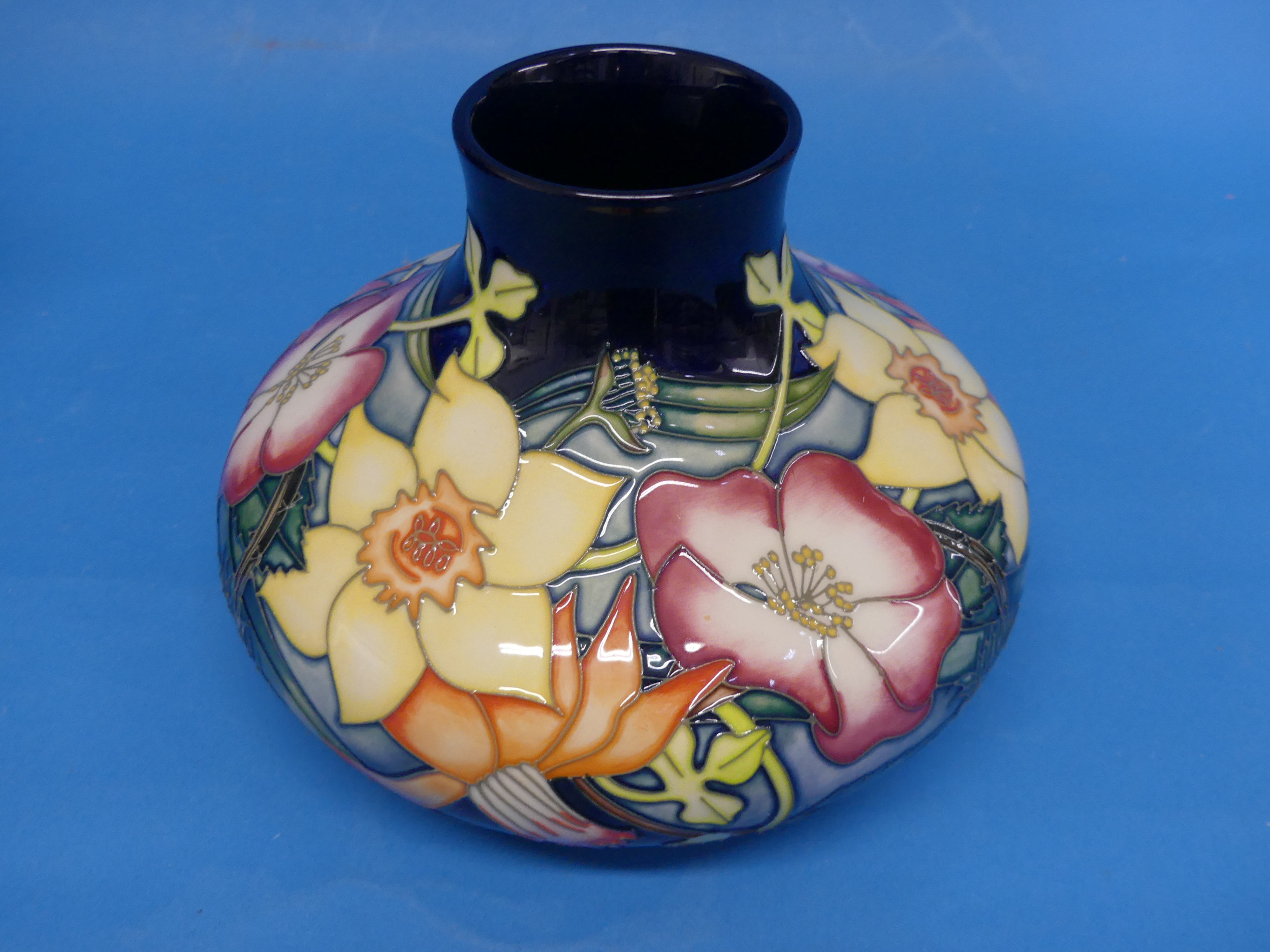 A Moorcroft pottery squat Vase, stamped Golden Jubilee 2002 with ERII cipher, dated 2001, - Image 4 of 6