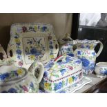 A small quantity of Masons Ironstone 'Regency' pattern, including a cheese dish, tea and coffee pot