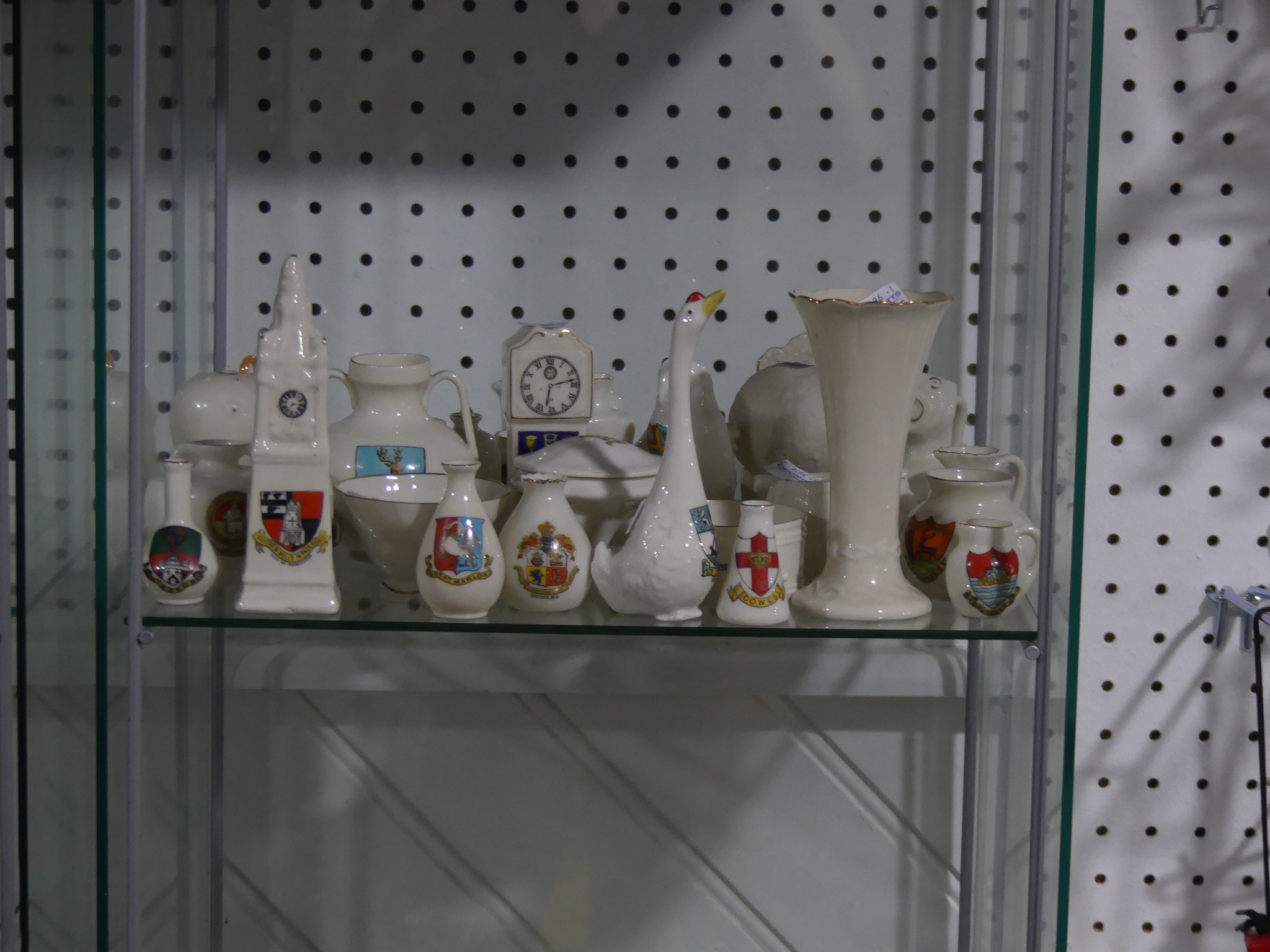 A large quantity of Crested China, including examples by Arcadian, Carlton, Bavarian etc, in the - Image 2 of 4