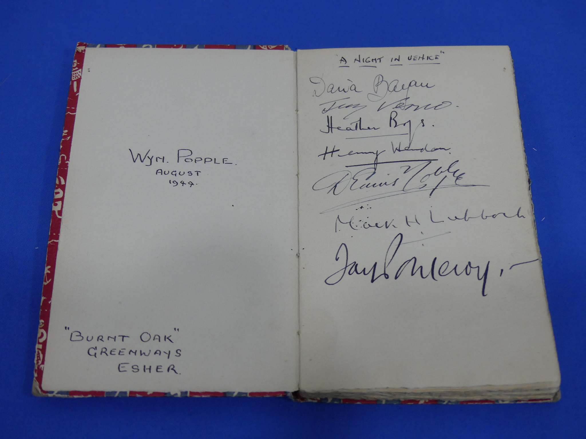 A 1940's theatrical and music hall Autograph Book, including Beryl Reid, Lucielle Ball (?), A - Image 4 of 4