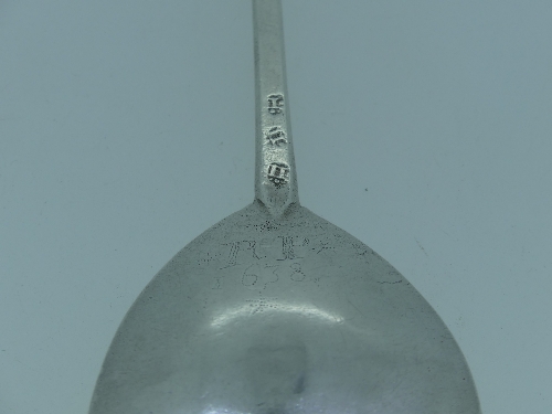 A Charles I West Country silver seal top Spoon, by John Lavers, Exeter, circa 1638, town mark in - Image 4 of 9