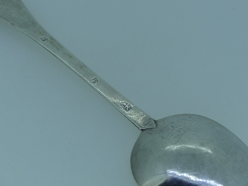 A late 17thC West Country silver Trefid Spoon, by John Pike of Plymouth, with a crowned X (for - Image 7 of 10