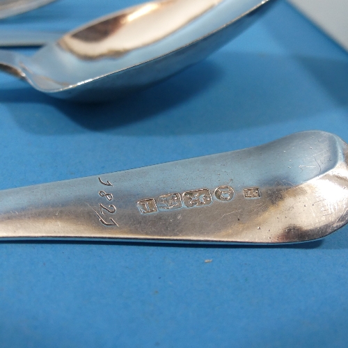 A George V silver Spoon and Fork Set, by Walker & Hall, hallmarked Sheffield, 1915, Kings Pattern, - Image 3 of 3