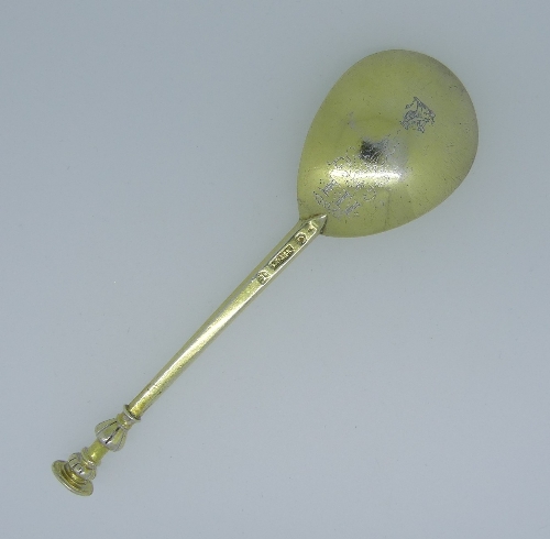 An Elizabeth I West Country silver gilt seal top Spoon, by Christopher Easton (Eston), Exeter, - Image 2 of 9