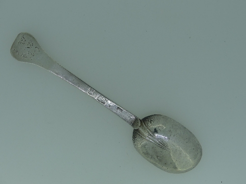 A William III West Country silver lace back Trefid Spoon, by John Murch, Plymouth, with makers - Image 7 of 10