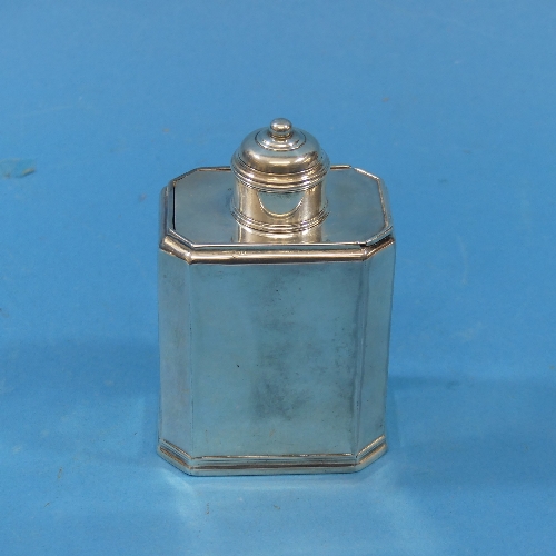 A George II West Country silver Tea Caddy, makers mark of a crowned 'SW, possibly a member of the - Image 2 of 5