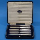 A cased set of six George V silver Tea Knives, by James Dixon & Sons Ltd., hallmarked Sheffield,