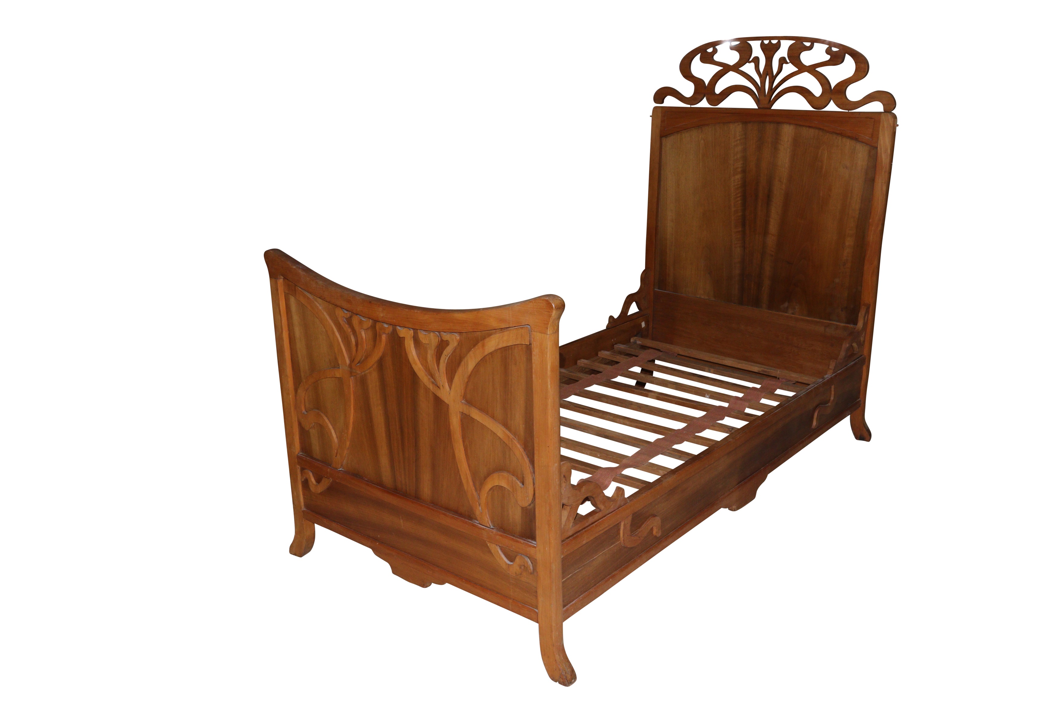 A PAIR OF ART NOUVEAU SINGLE BED FRAMES