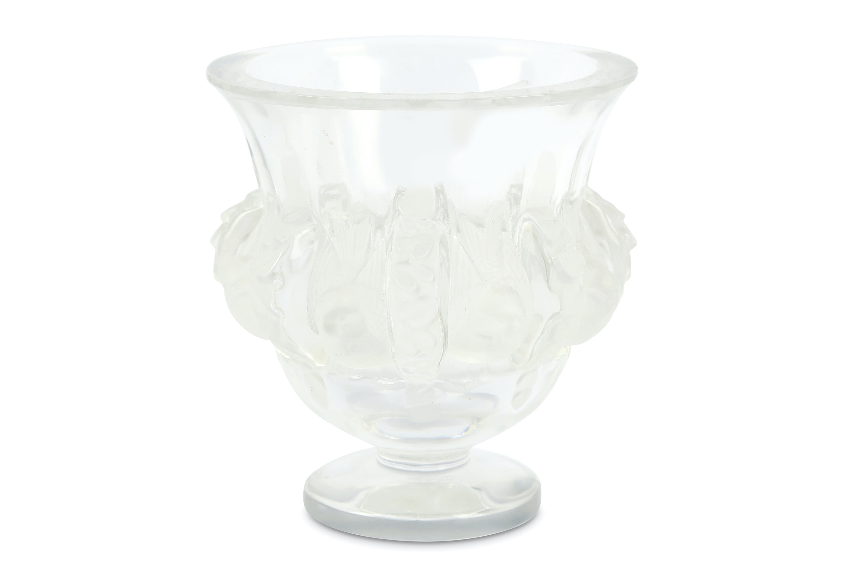 LALIQUE, FRANCE, A DAMPIERRE VASE, CIRCA 1940s