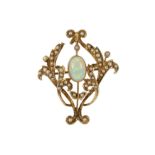 AN OPAL BROOCH/ PENDANT