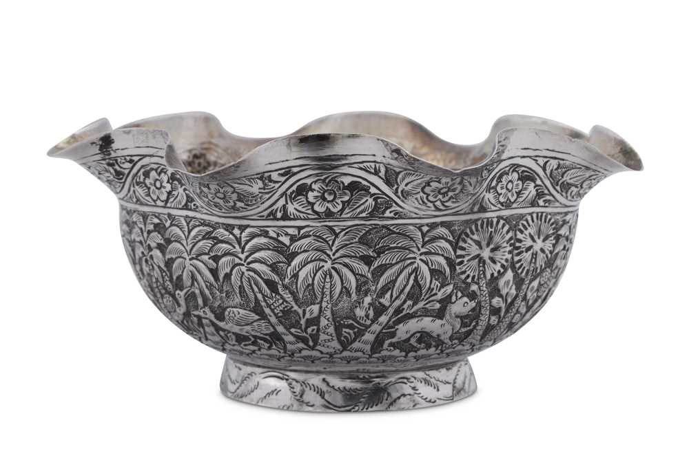 A late 19th century Anglo - Indian unmarked silver bowl, Lucknow circa 1890 - Image 2 of 3