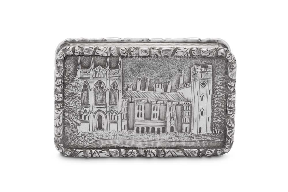 A William IV sterling silver 'castle top' vinaigrette, Birmingham 1835 by Taylor and Perry - Image 2 of 4