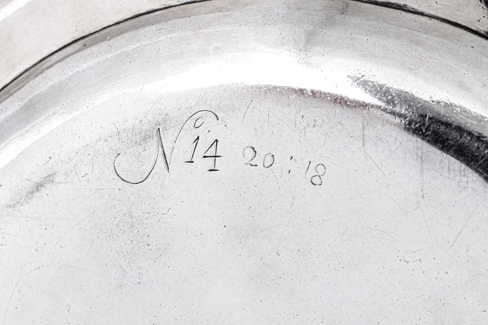 Mildmay Service – An important pair of George I Britannia Standard silver dinner plates, London 1725 - Image 15 of 16