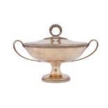 A late-19th century French 950 standard silver gilt soup tureen, Paris circa 1900 by Hénin and Cie (