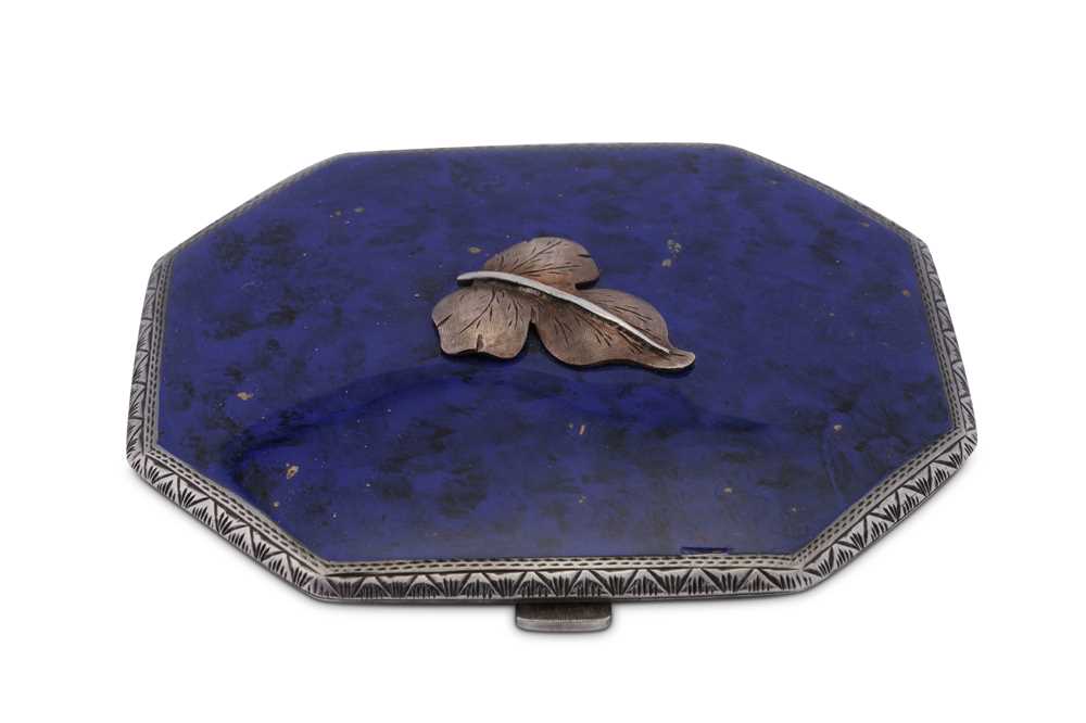 A mid-20th century Italian 18 carat gold mounted sterling silver and enamel compact, Firenze 1935-44