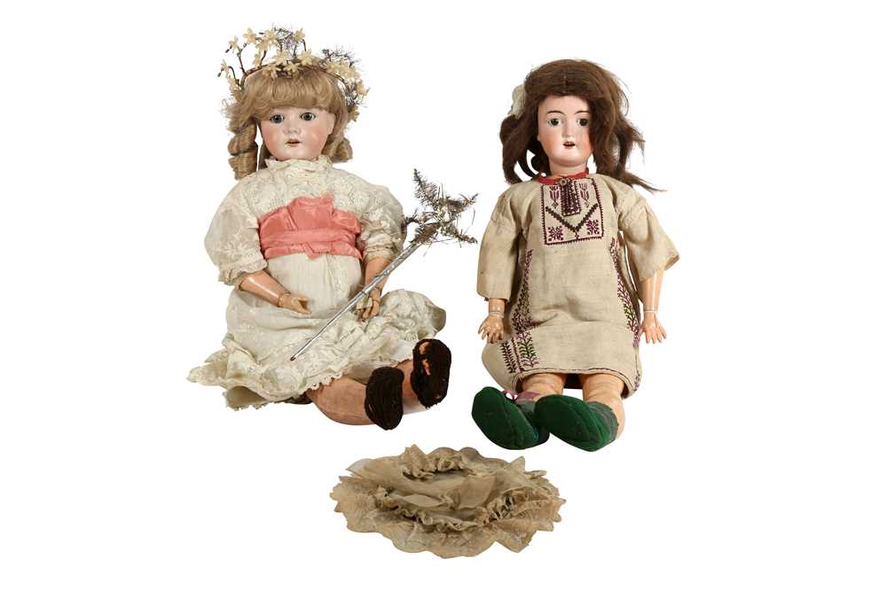 DOLLS: A C.M. BERGMANN DOLL, EARLY 20TH CENTURY