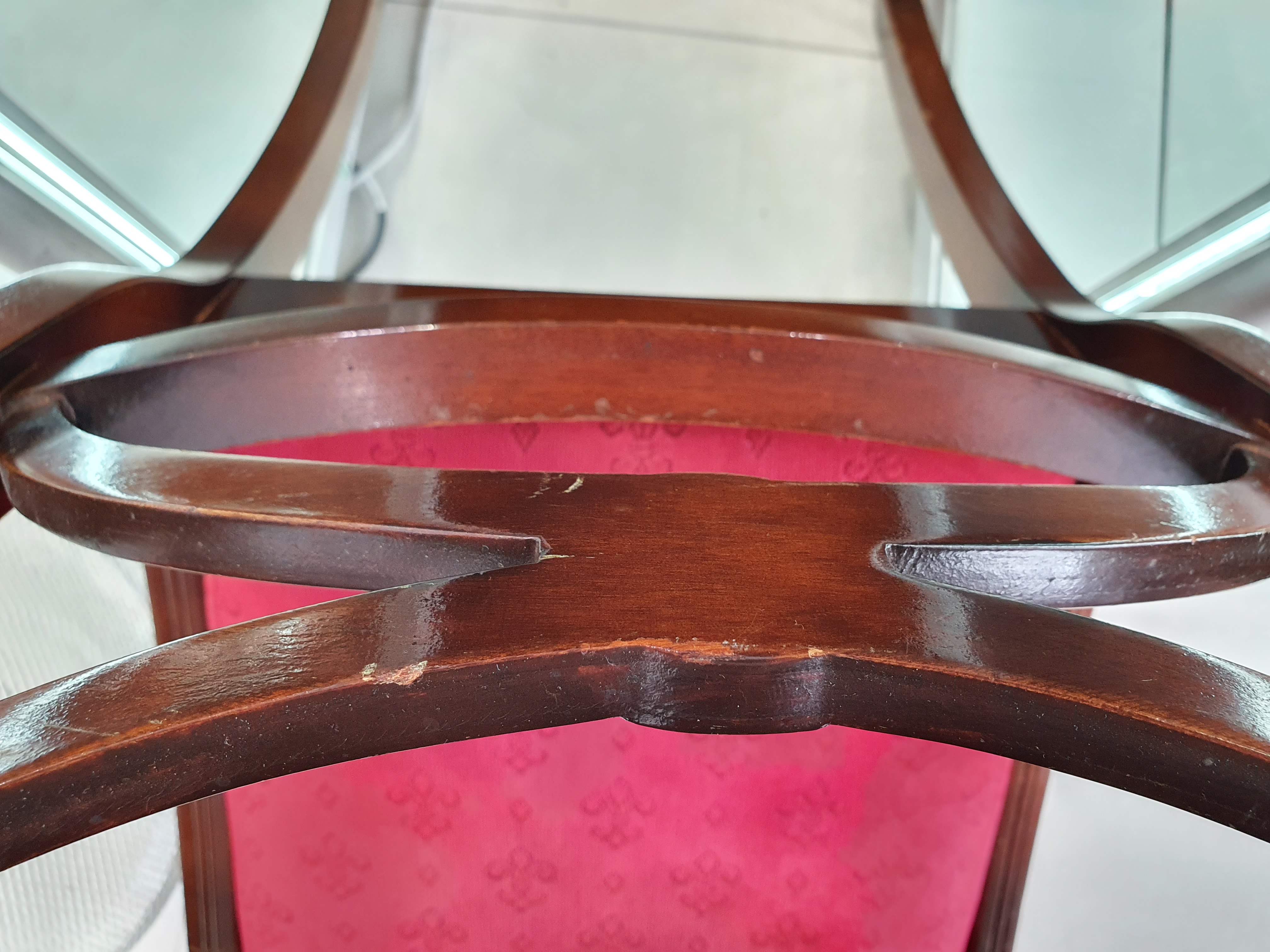 A SET OF EIGHT REGENCY STYLE MAHOGANY BAR BACK DINING CHAIRS, LATE 20TH CENTURY - Image 8 of 17