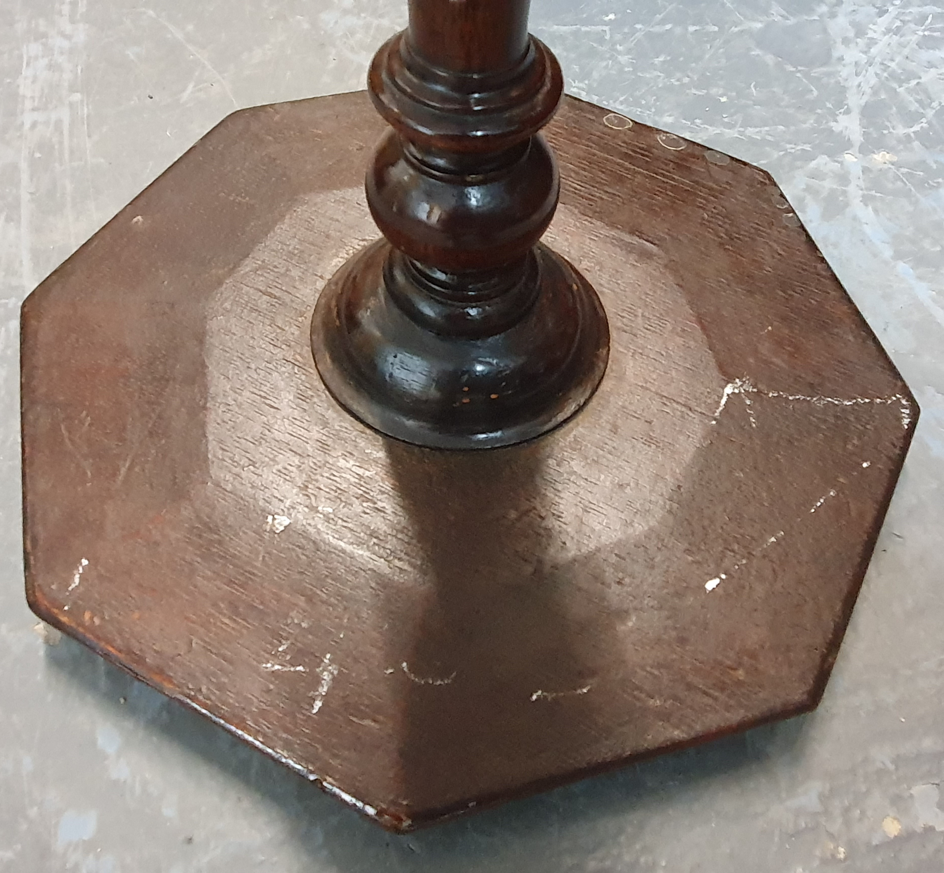 A DUTCH WALNUT AND MARQUETRY CANDLE STAND, IN THE 17TH CENTURY STYLE, 19TH CENTURY - Image 4 of 21