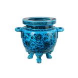 A LARGE LATE 19TH CENTURY MINTON MAJOLICA TURQUOISE GROUND JARDINIERE IN THE CHINESE TASTE