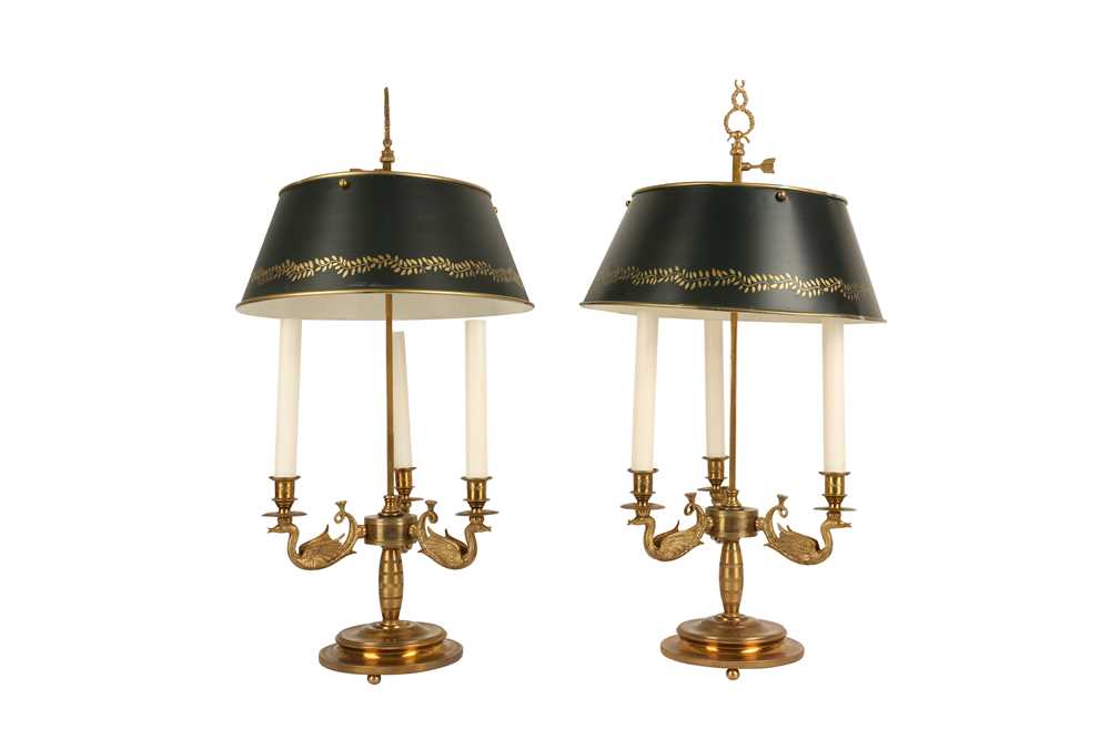 A PAIR OF LOUIS XVI STYLE ORMOLU AND TOLE BOUILLOTTE LAMPS - Image 3 of 3