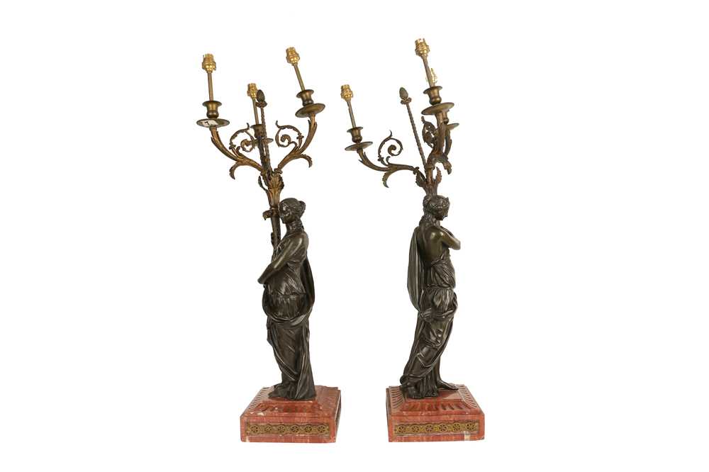 A LARGE AND IMPRESSIVE PAIR OF 19TH CENTURY BRONZE FIGURAL CANDELABRA LAMPS NAPOLEON III PERIOD, IN - Image 2 of 8