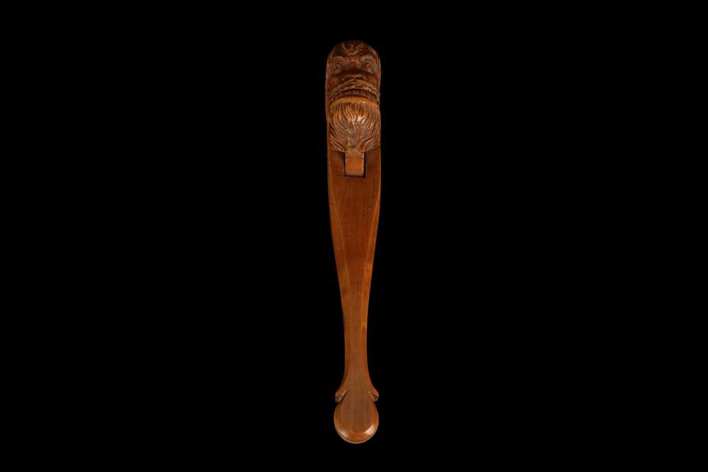 AN 18TH CENTURY FRENCH FRUITWOOD NUTCRACKER IN THE FORM OF A WILDMAN - Image 5 of 7