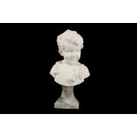 A LATE 19TH / EARLY 20TH CENTURY ITALIAN CARVED ALABASTER BUST OF A CHILD