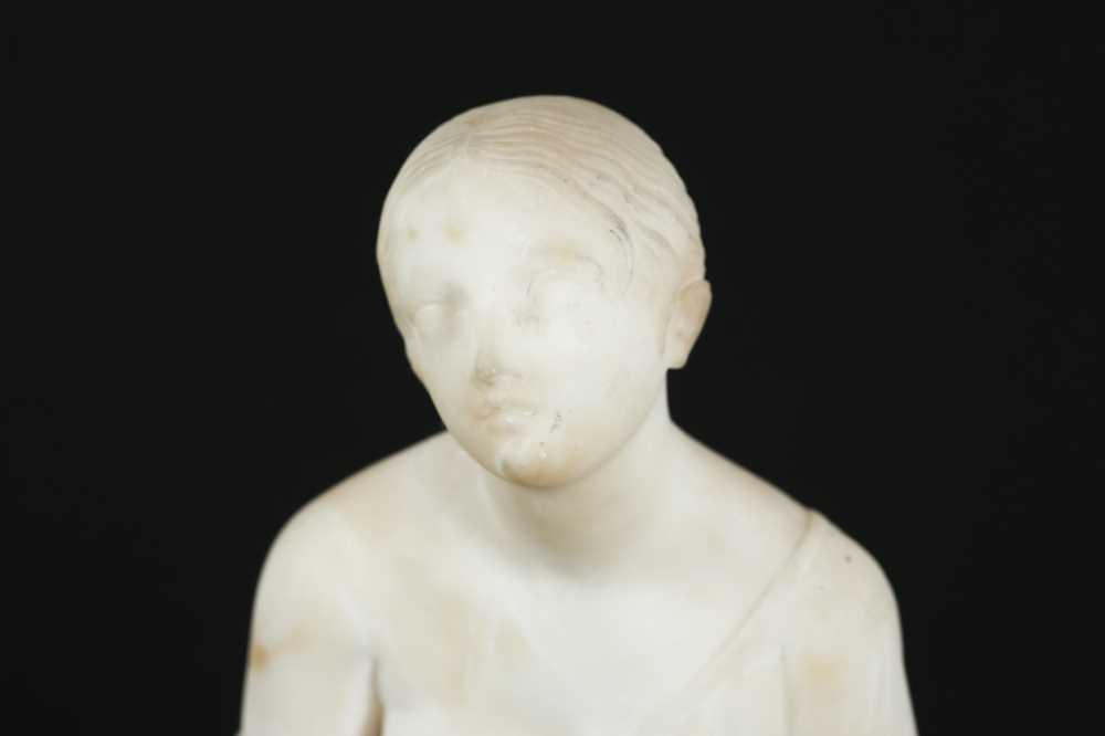 A LATE 19TH CENTURY ITALIAN ALABASTER FIGURE OF A KNEELING GIRL - Image 6 of 7