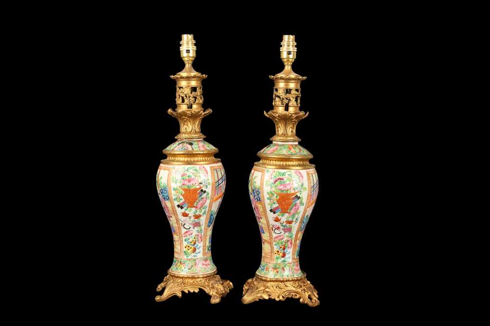 A PAIR OF LATE 19TH CENTURY CHINESE FAMILLE ROSE PORCELAIN LAMP BASES - Image 5 of 9