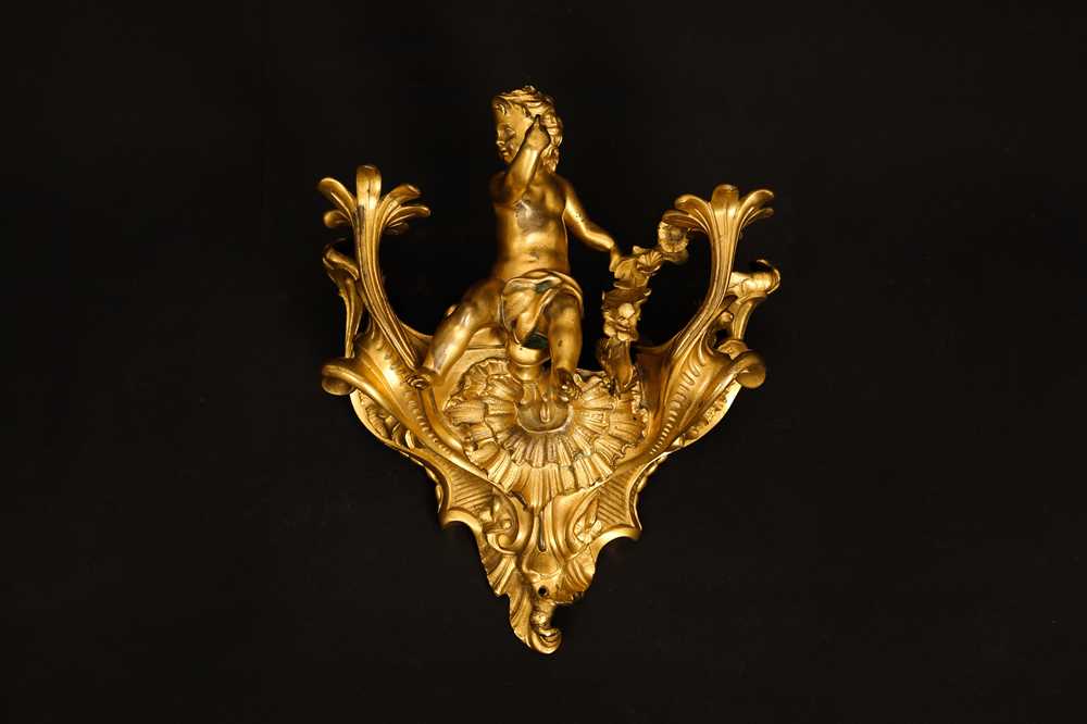 FERDINAND BARBEDIENNE: A FINE LATE 19TH CENTURY GILT BRONZE BRACKET