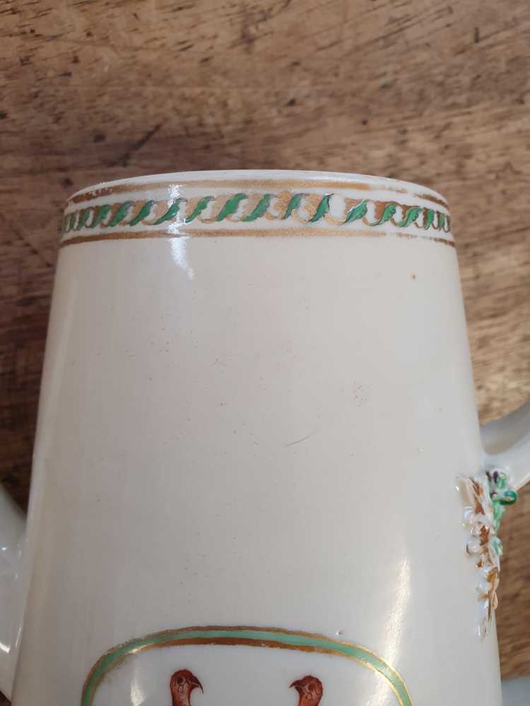 A CHINESE COFFEE POT AND COVER TOGETHER WITH A SUGAR BOWL AND COVER. - Image 4 of 20