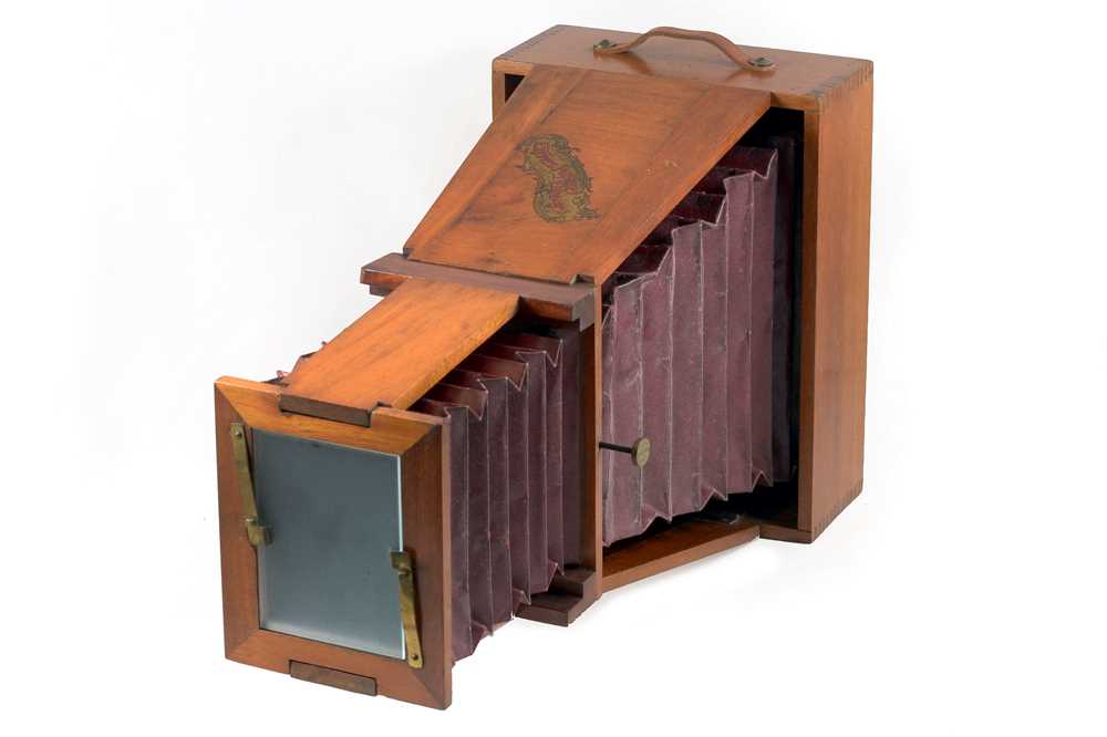 An Attractive Express Folding Half-Plate Daylight Enlarger.