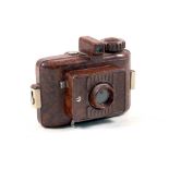 Rare GOMZ Malutka (Tiny) Speckled Brown Sub-Miniature Bakelite Camera.