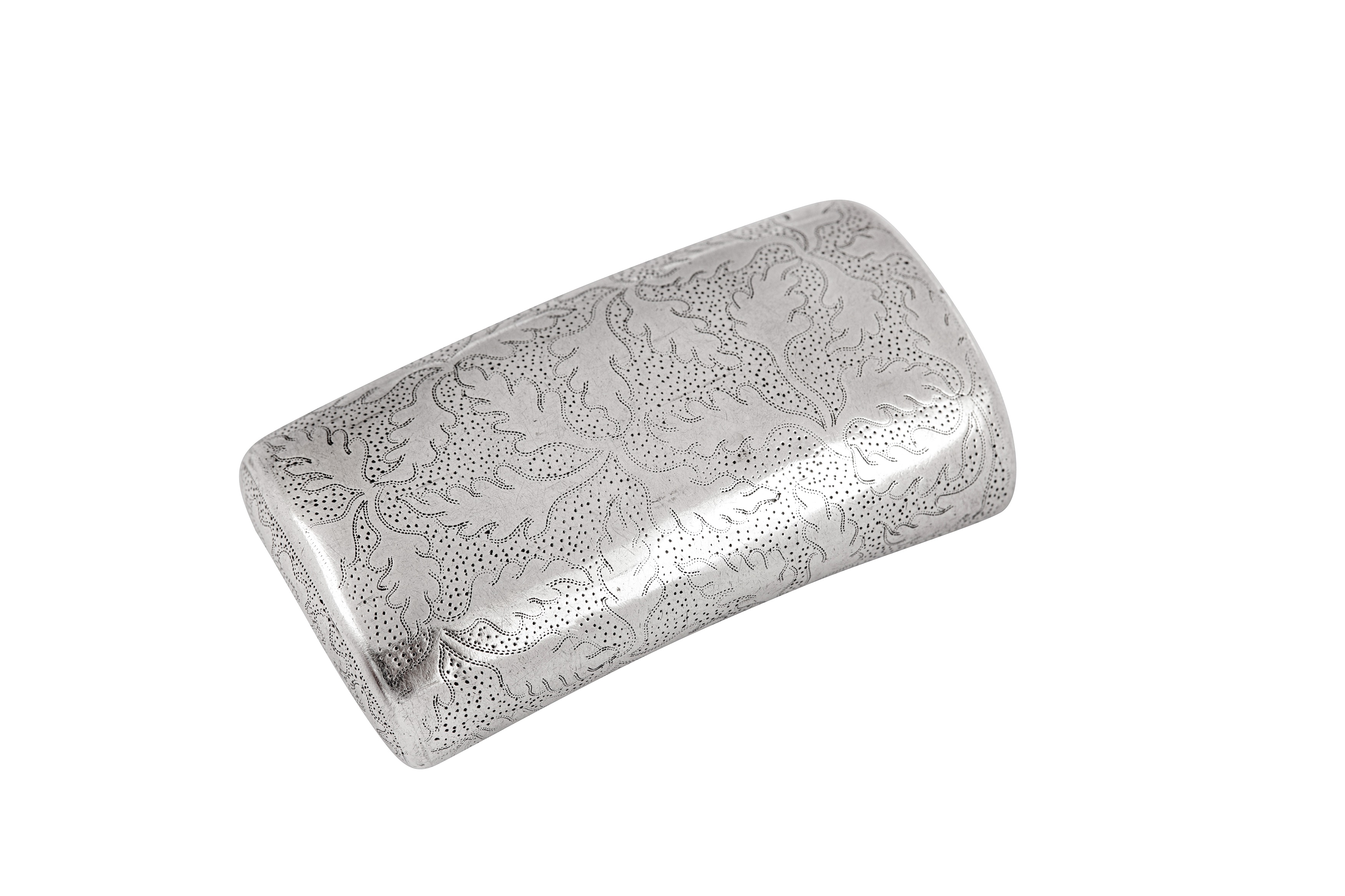 A George III sterling silver snuff box, Birmingham 1807 by Samuel Pemberton - Image 2 of 4