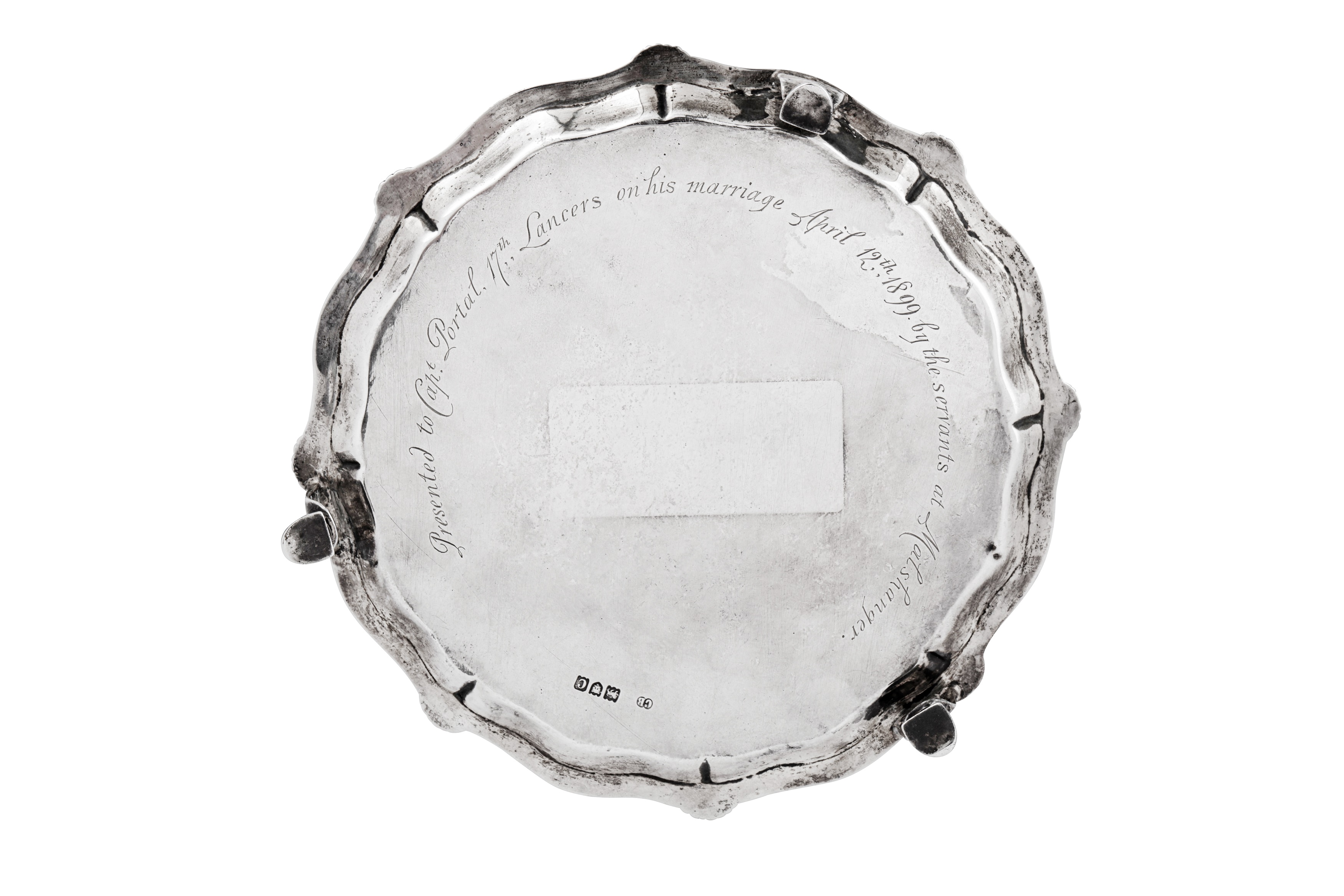 A Victorian sterling silver waiter or small salver, London 1898 by Charles Boyton - Image 2 of 4