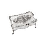 An Edwardian sterling silver jewellery casket, London 1903 by William Comyns