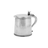 An Edwardian Britannia standard silver tankard, London 1902 by Carrington & Co (John Bodman