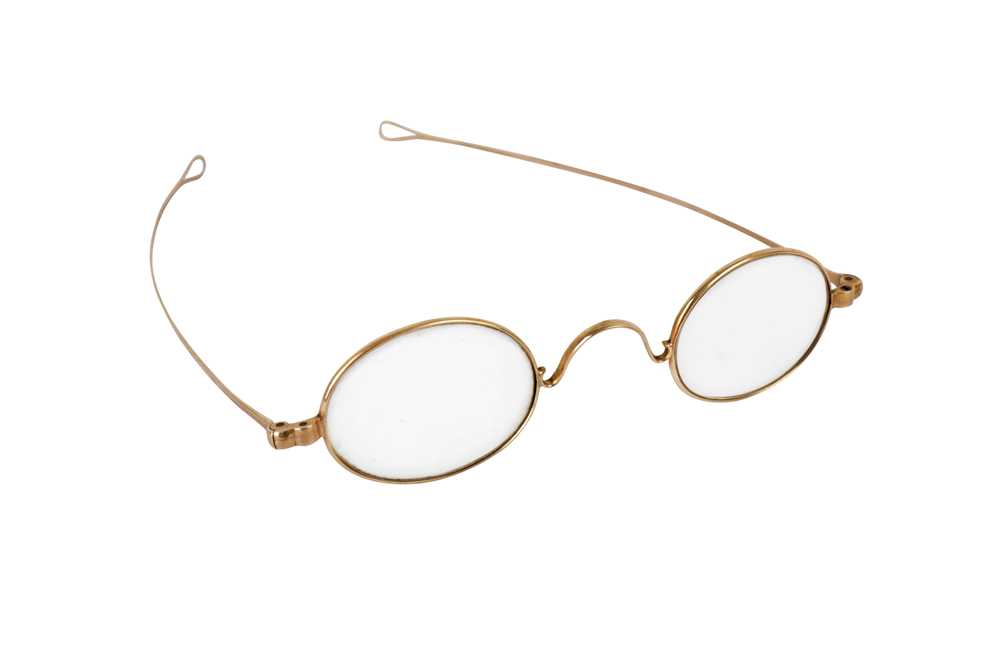 A PAIR OF 19TH CENTURY 14 CARAT GOLD SPECTACLES, 19TH CENTURY