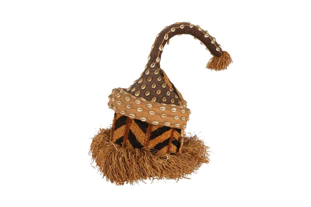 A KUBA MAKENGA HEADDRESS, CONGO, PROBABLY MID 20TH CENTURY