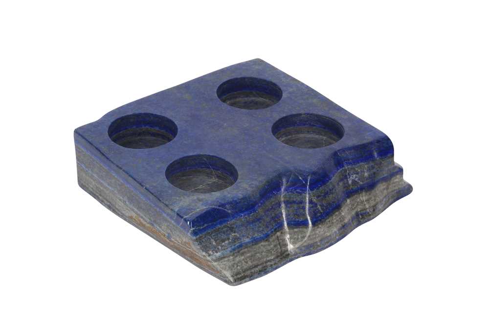 A SOLID LAPIS LAZULI CANDLE HOLDER - Image 2 of 3