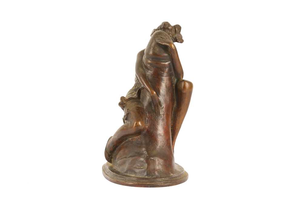 AFTER BRUNO ZACH (1891-1935): A 20TH CENTUY EROTIC BRONZE OF A WOMAN HUGGING A PHALLUS 'THE EMBRACE' - Image 3 of 4