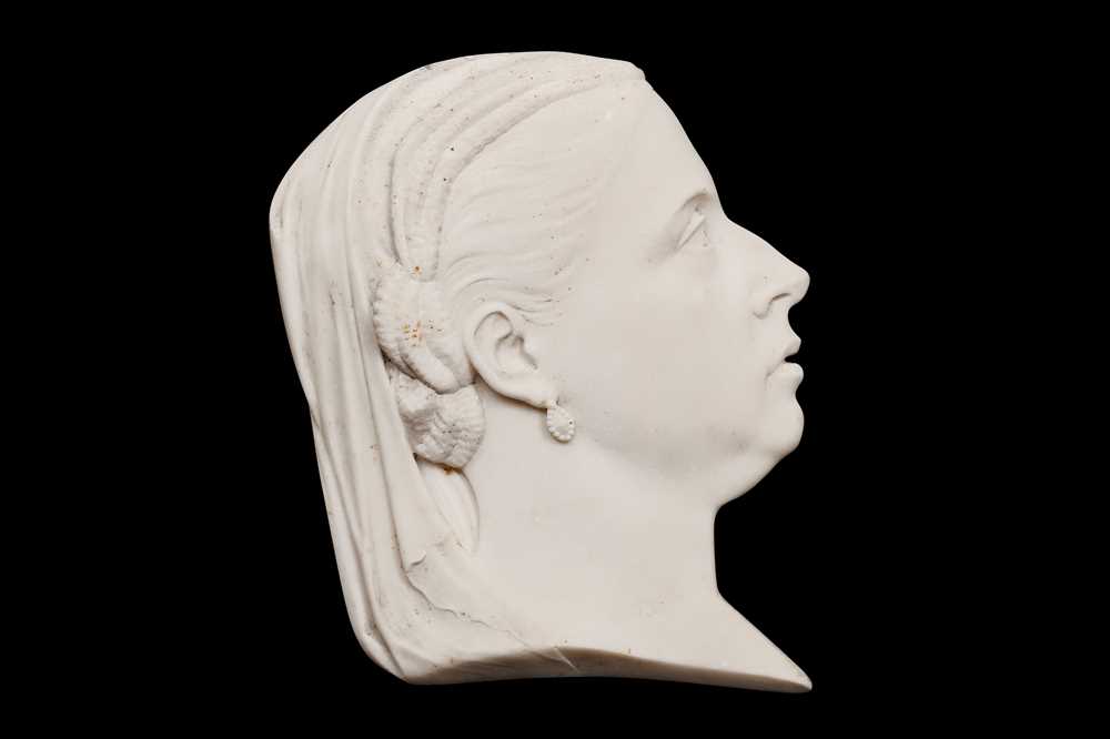 A 19TH CENTURY MARBLE RELIEF OF QUEEN VICTORIA