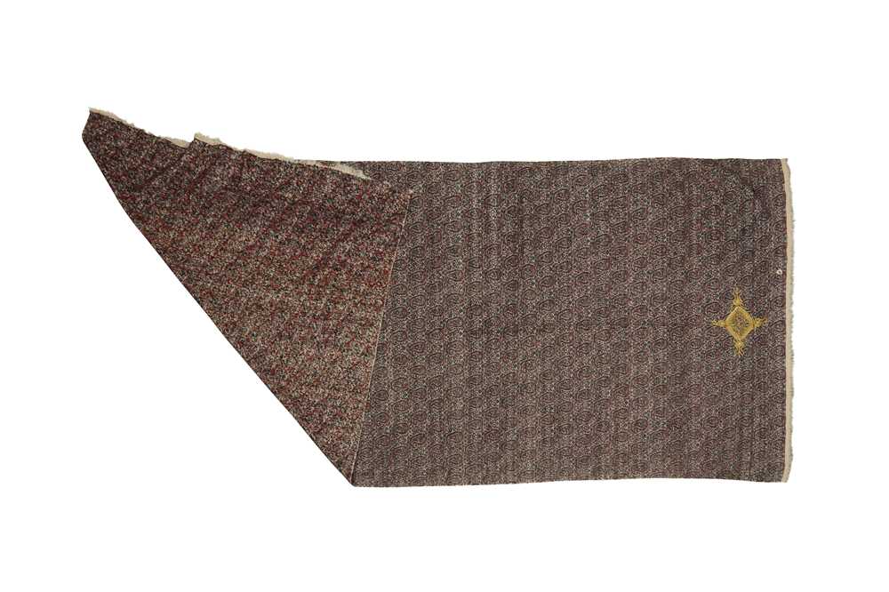 A FINE UNCUT AMIRI TERMEH SHAWL Kirman, Iran, 19th century - Image 3 of 4